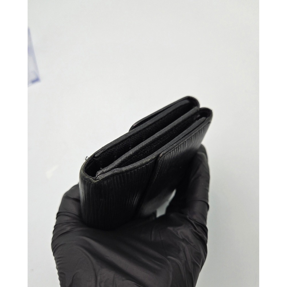 Louis Vuitton Black Epi Leather Compact Bifold Wallet Authentic Designer - Picture 9 of 11